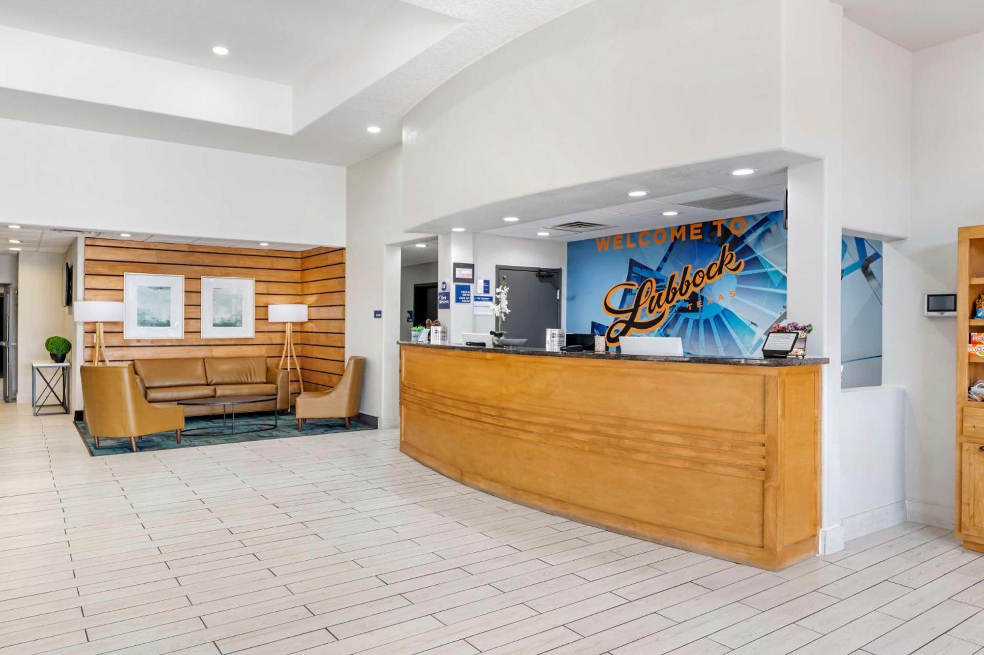 Best Western Lubbock West Inn & Suites Exterior photo